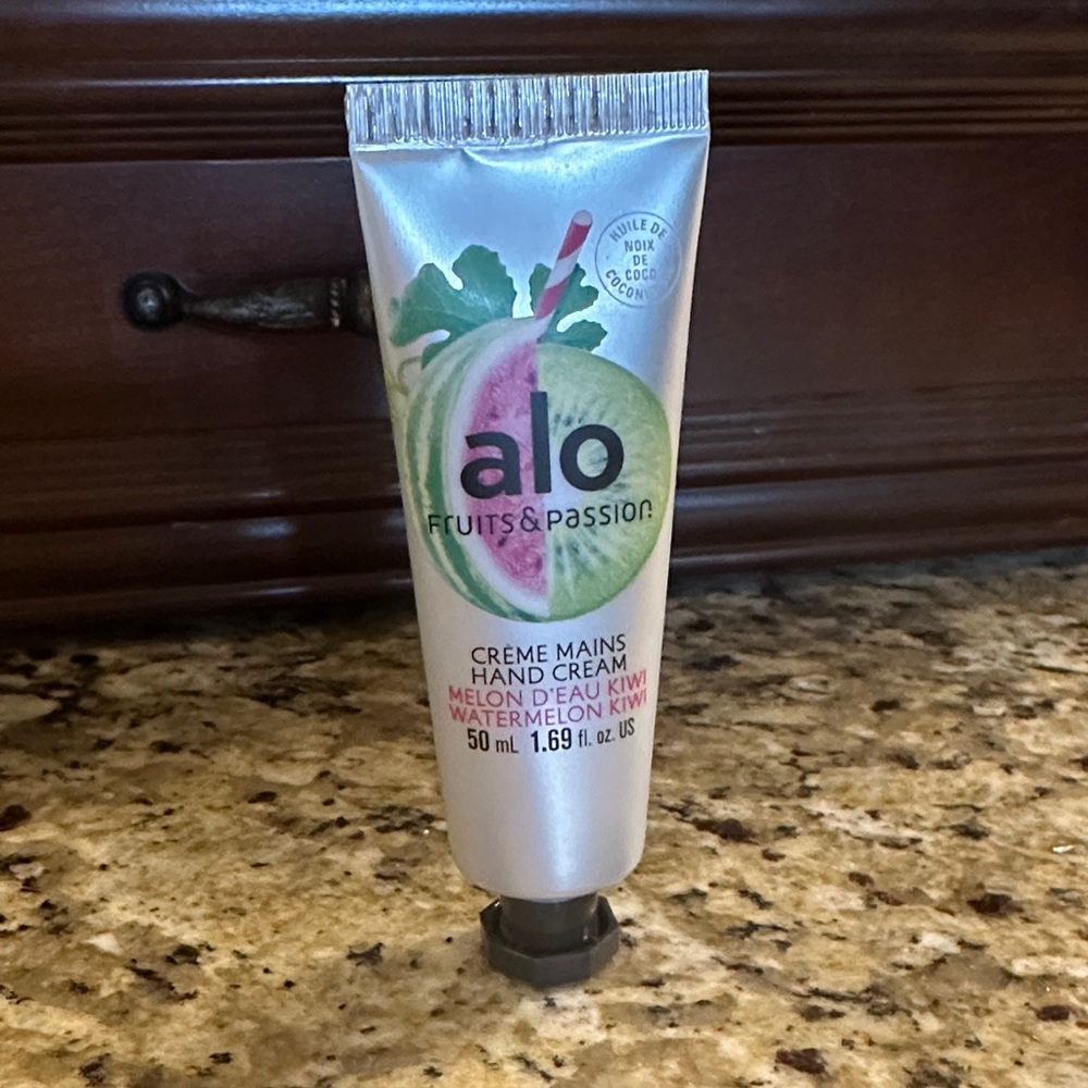 New Fruits & Passion ALO Yoga Watermelon Kiwi Hand Cream